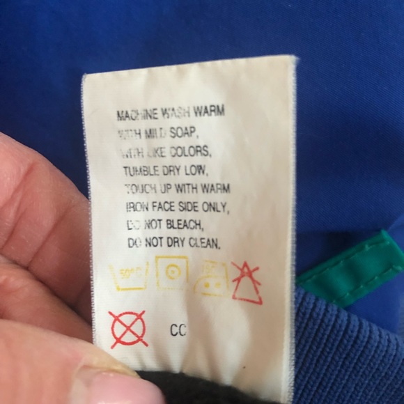 Handsome, royal blue large men’s Columbia jacket with black fleece lining. - Picture 7 of 10